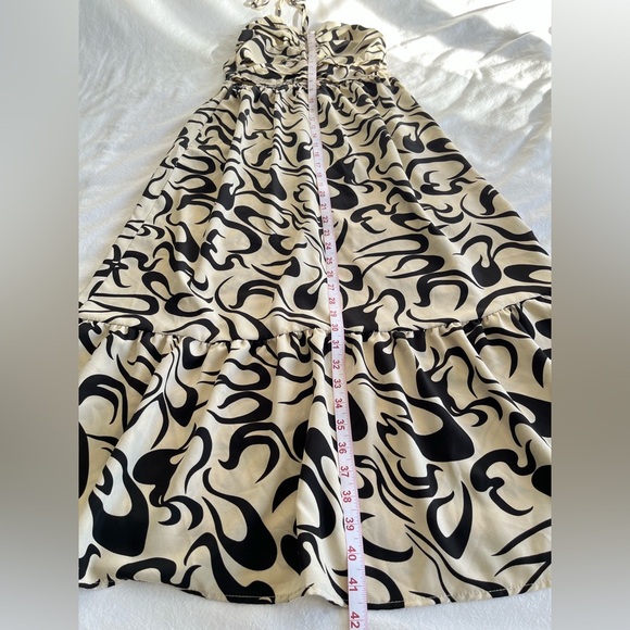 Cupshe Black & Cream Abstract Swirl Ruching Halter Maxi Dress Sz S Tiered Boho - Picture 10 of 16